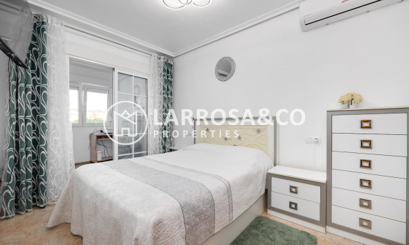 A Vendre - Semi-detached house - Torrevieja - Aguas Nuevas