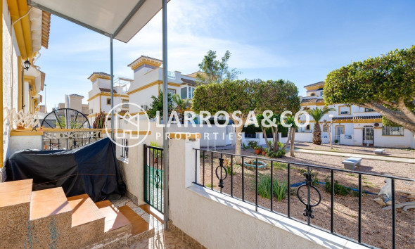 A Vendre - Semi-detached house - Torrevieja - Aguas Nuevas