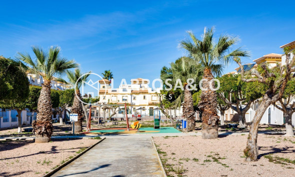 A Vendre - Semi-detached house - Torrevieja - Aguas Nuevas