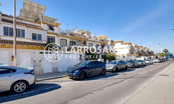 A Vendre - Semi-detached house - Torrevieja - Aguas Nuevas