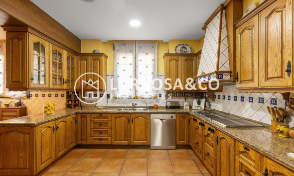 Herverkoop - Villa - Torrevieja - La veleta