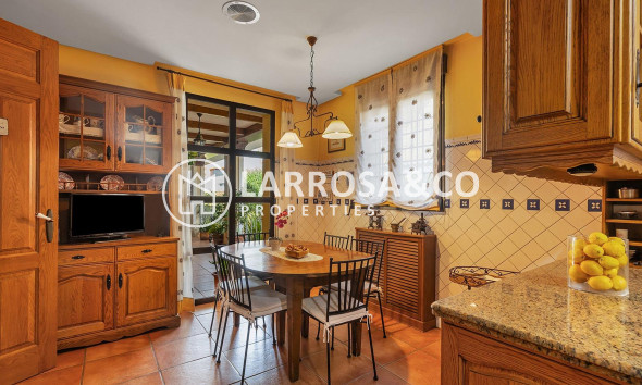 Herverkoop - Villa - Torrevieja - La veleta