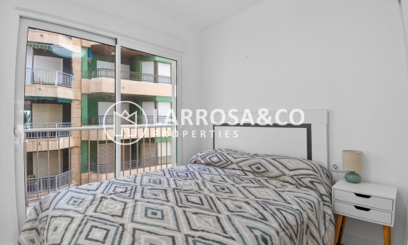 Reventa - Apartamento - Torrevieja - Playa del cura