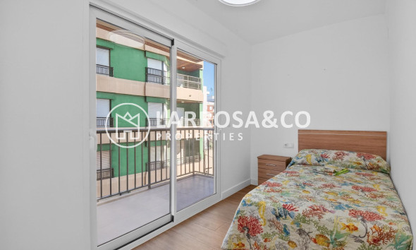 Reventa - Apartamento - Torrevieja - Playa del cura