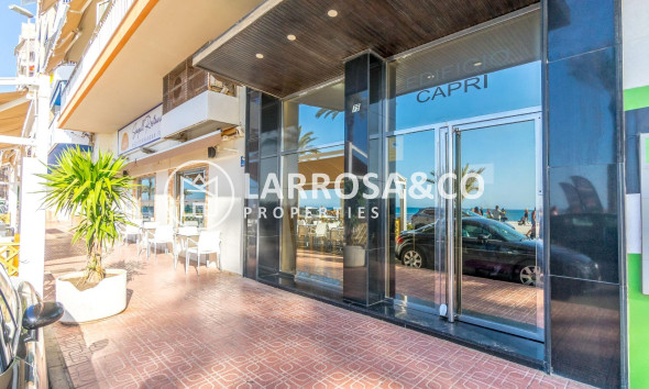 Reventa - Apartamento - Torrevieja - Playa del cura