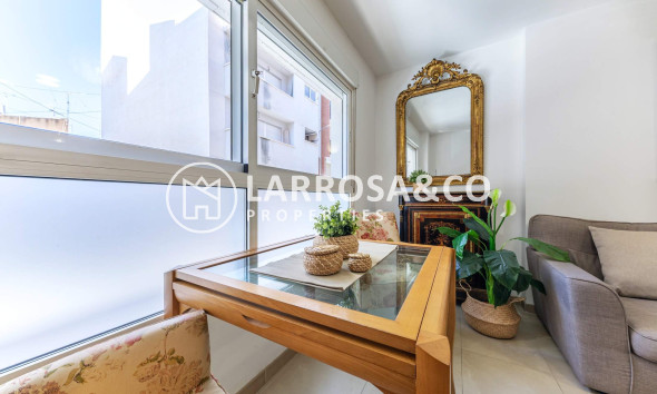 Resale - Apartment - Alicante - Carolinas Bajas