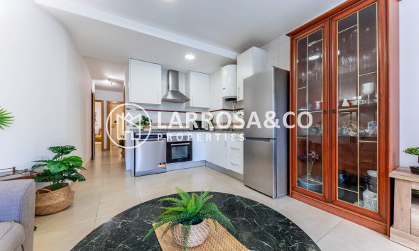 Resale - Apartment - Alicante - Carolinas Bajas