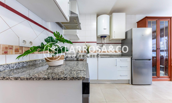 Resale - Apartment - Alicante - Carolinas Bajas