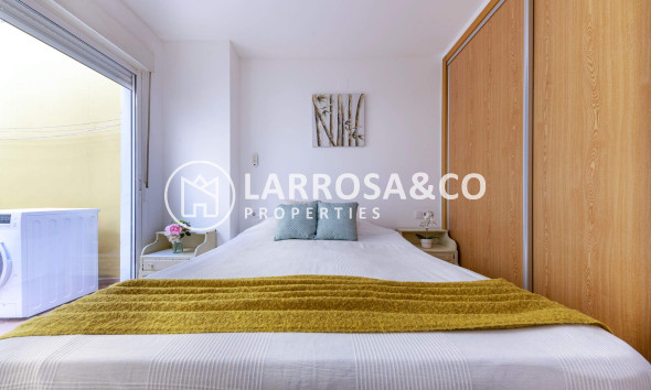 Resale - Apartment - Alicante - Carolinas Bajas