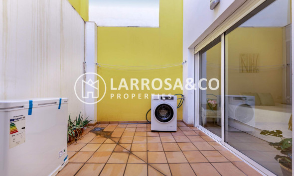 Resale - Apartment - Alicante - Carolinas Bajas