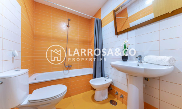 Resale - Apartment - Alicante - Carolinas Bajas