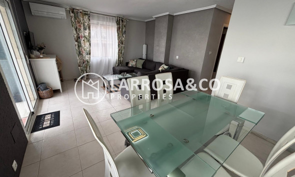 Resale - Apartment - Torrevieja - Playa de los Naufragos