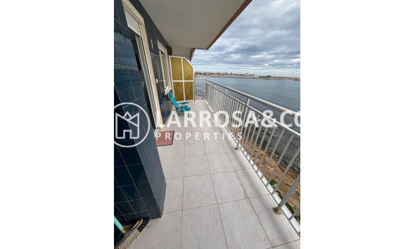 Resale - Apartment - Torrevieja - Playa de los Naufragos