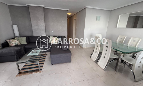Resale - Apartment - Torrevieja - Playa de los Naufragos