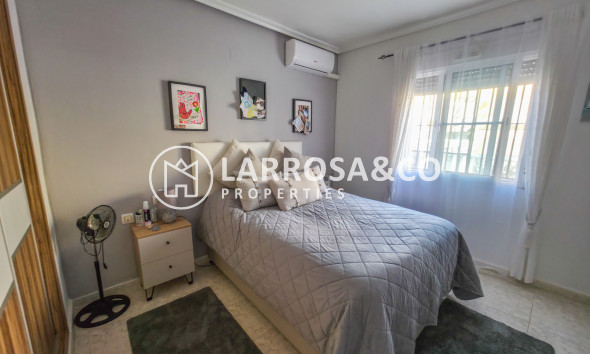 Reventa - Chalet - Villamartín - Costa Blanca