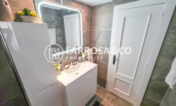 Reventa - Chalet - Villamartín - Costa Blanca