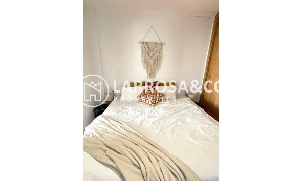 A Vendre - Penthouse  - Torrevieja - Punta Prima