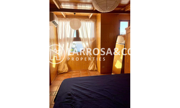 A Vendre - Penthouse  - Torrevieja - Punta Prima