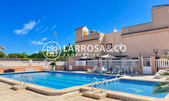 A Vendre - Penthouse  - Torrevieja - Punta Prima