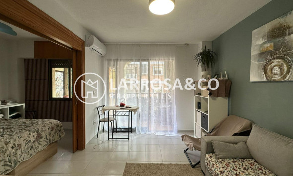 Reventa - Apartamento - Torrevieja - Centro