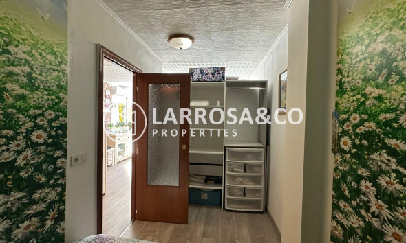 Herverkoop - Apartment - Torrevieja - Centro