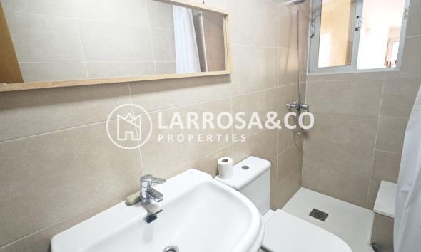 Resale - Bungalow - Torrevieja - Playa del cura