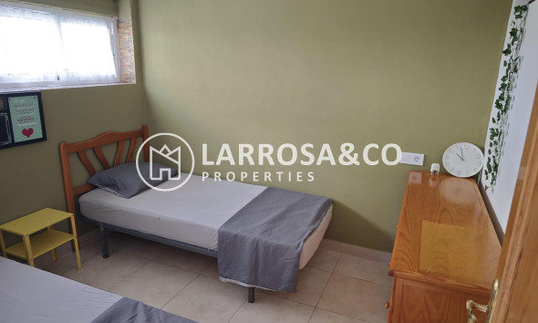 Resale - Bungalow - Torrevieja - Playa del cura