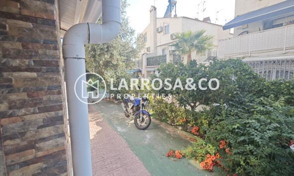 Resale - Bungalow - Torrevieja - Playa del cura