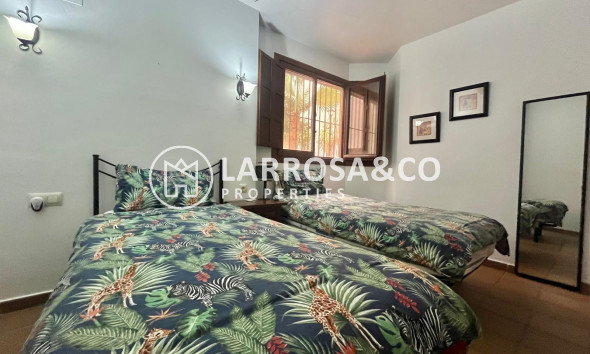 Вторичный рынок - Бунгало - Торревьеха - Пунта Прима