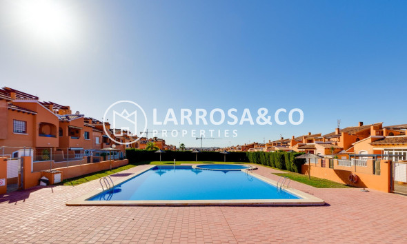 Reventa - Bungalow - Torrevieja - Aguas Nuevas