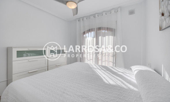 Reventa - Bungalow - Torrevieja - Aguas Nuevas