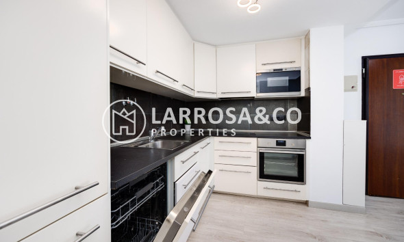 Reventa - Bungalow - Torrevieja - Aguas Nuevas