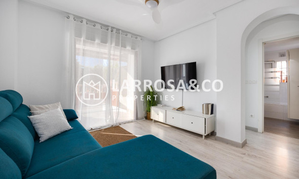 Reventa - Bungalow - Torrevieja - Aguas Nuevas