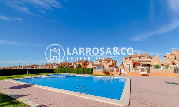 Reventa - Bungalow - Torrevieja - Aguas Nuevas