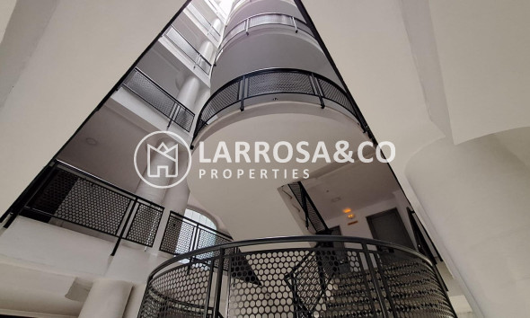 Herverkoop - Apartment - Torrevieja - Acequion