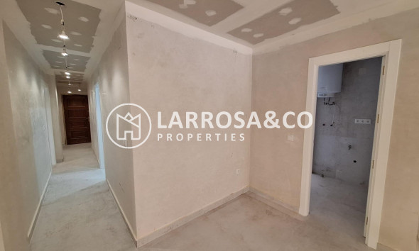 Herverkoop - Apartment - Torrevieja - Acequion