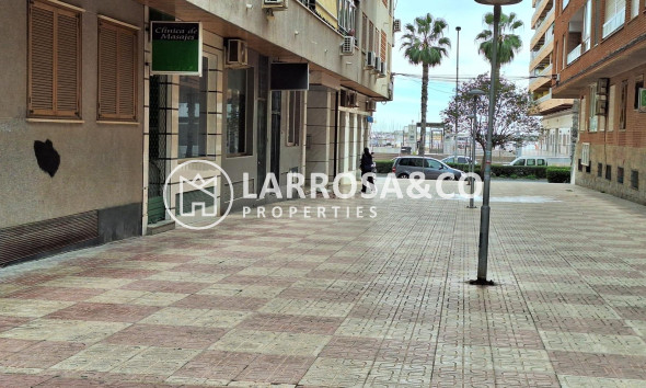 Herverkoop - Apartment - Torrevieja - Acequion