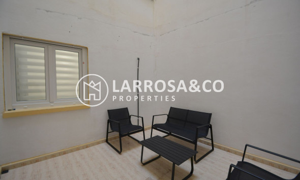 Resale - Apartment - Torrevieja - Playa Acequion