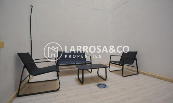 Resale - Apartment - Torrevieja - Playa Acequion