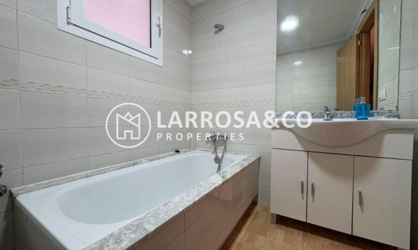 Resale - Apartment - Torrevieja - Costa Blanca