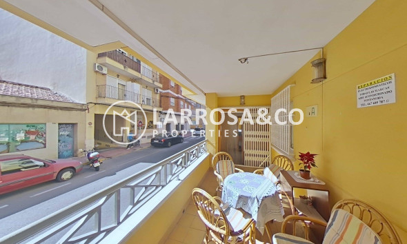 Resale - Apartment - Torrevieja - Estacion de autobuses