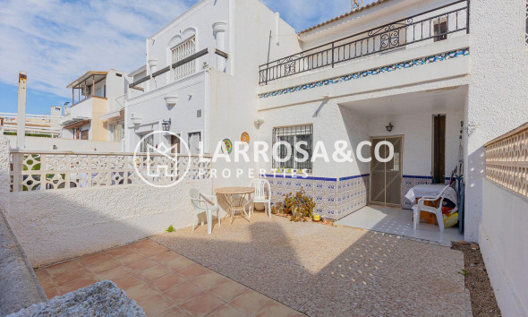 Reventa - Adosado - Torrevieja - Calas blanca