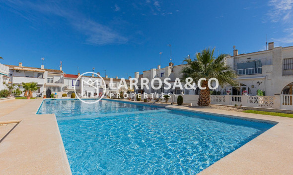 Reventa - Adosado - Torrevieja - Calas blanca