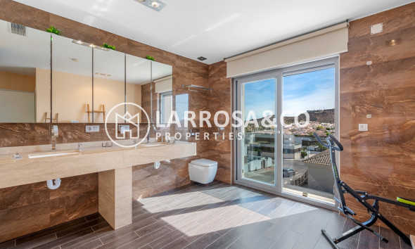 Herverkoop - Villa - Benijofar - Costa Blanca