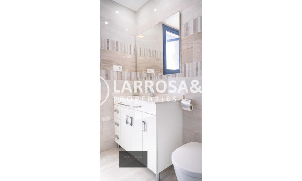 Reventa - Atico - Torrevieja - Punta Prima