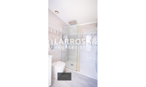 Reventa - Atico - Torrevieja - Punta Prima