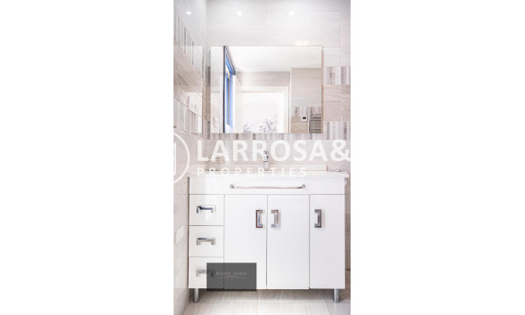 Reventa - Atico - Torrevieja - Punta Prima