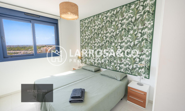 Reventa - Atico - Torrevieja - Punta Prima