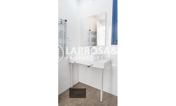 Reventa - Atico - Torrevieja - Punta Prima