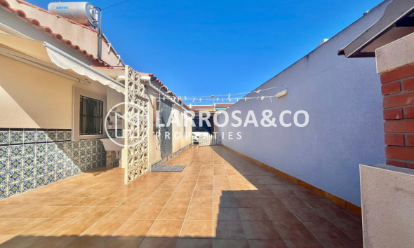 A Vendre - Villa - Torrevieja - Los Balcones - Los Altos del Edén